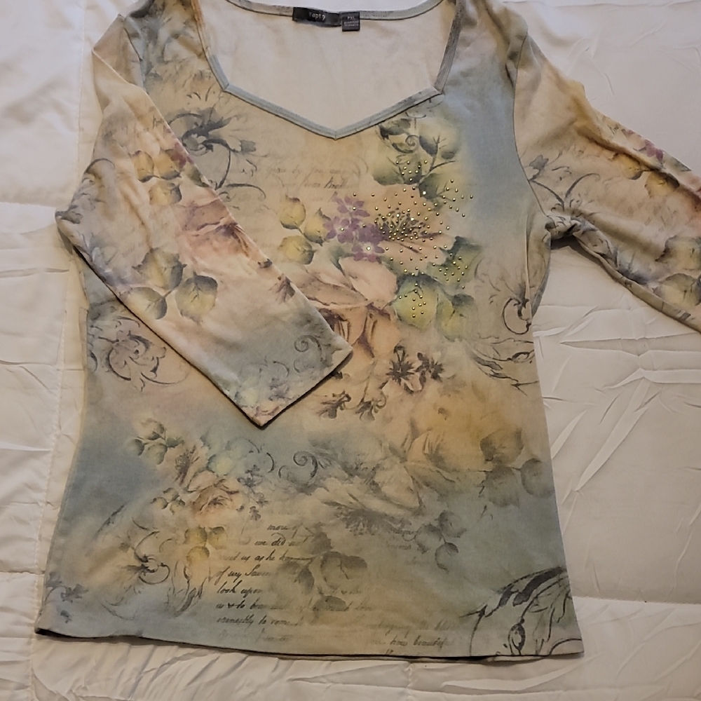 Elegant Floral Women's Top